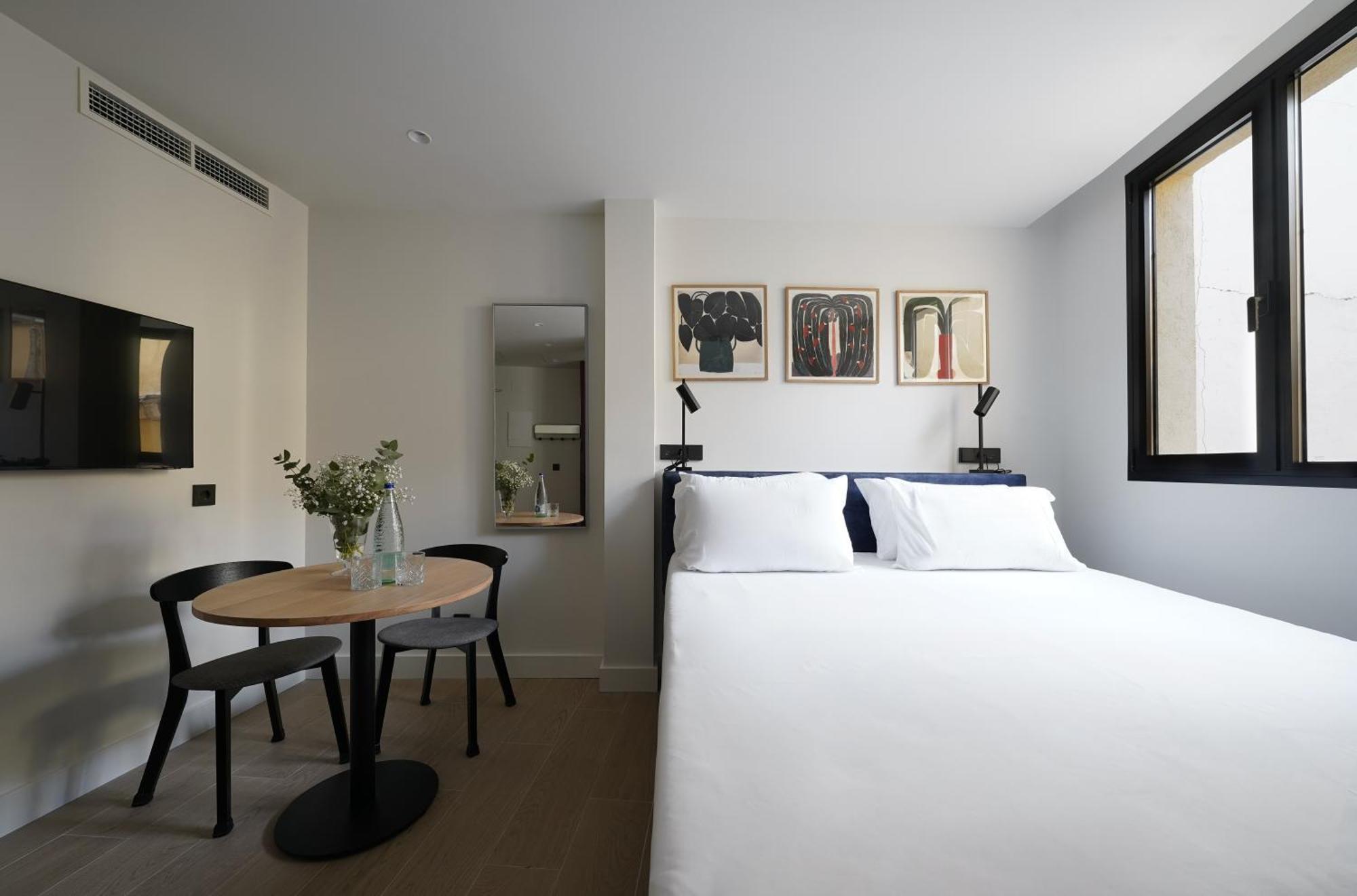 Numa Madrid Sol Aparthotel Exterior photo