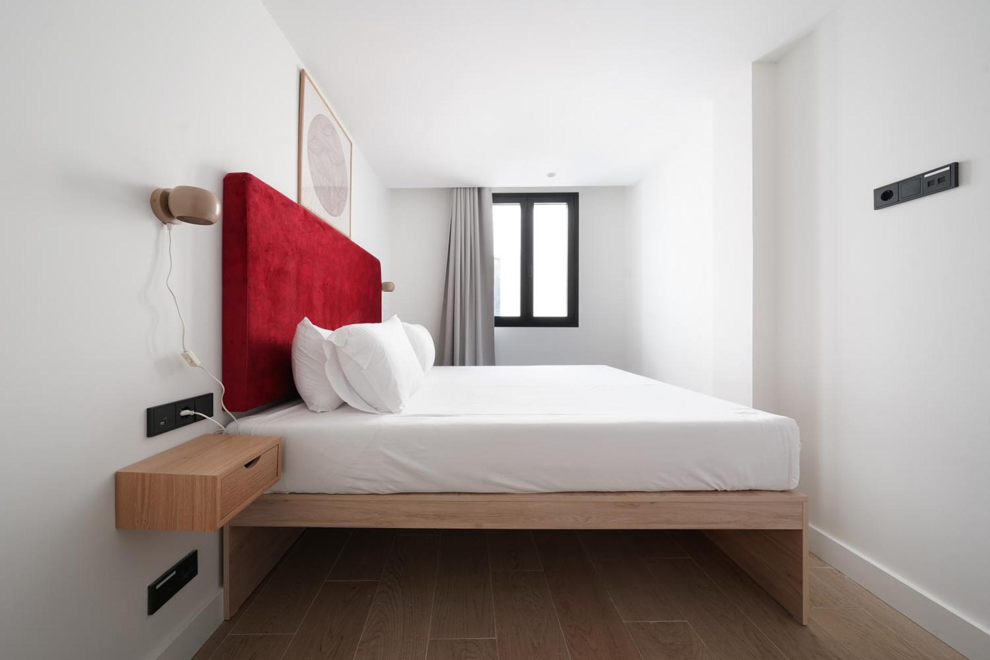 Numa Madrid Sol Aparthotel Exterior photo